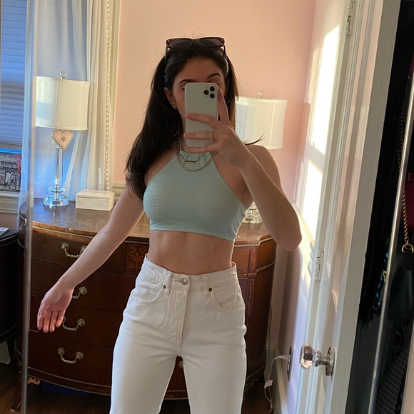 Urban Outfitters halter crop top - Picture 3 of 3